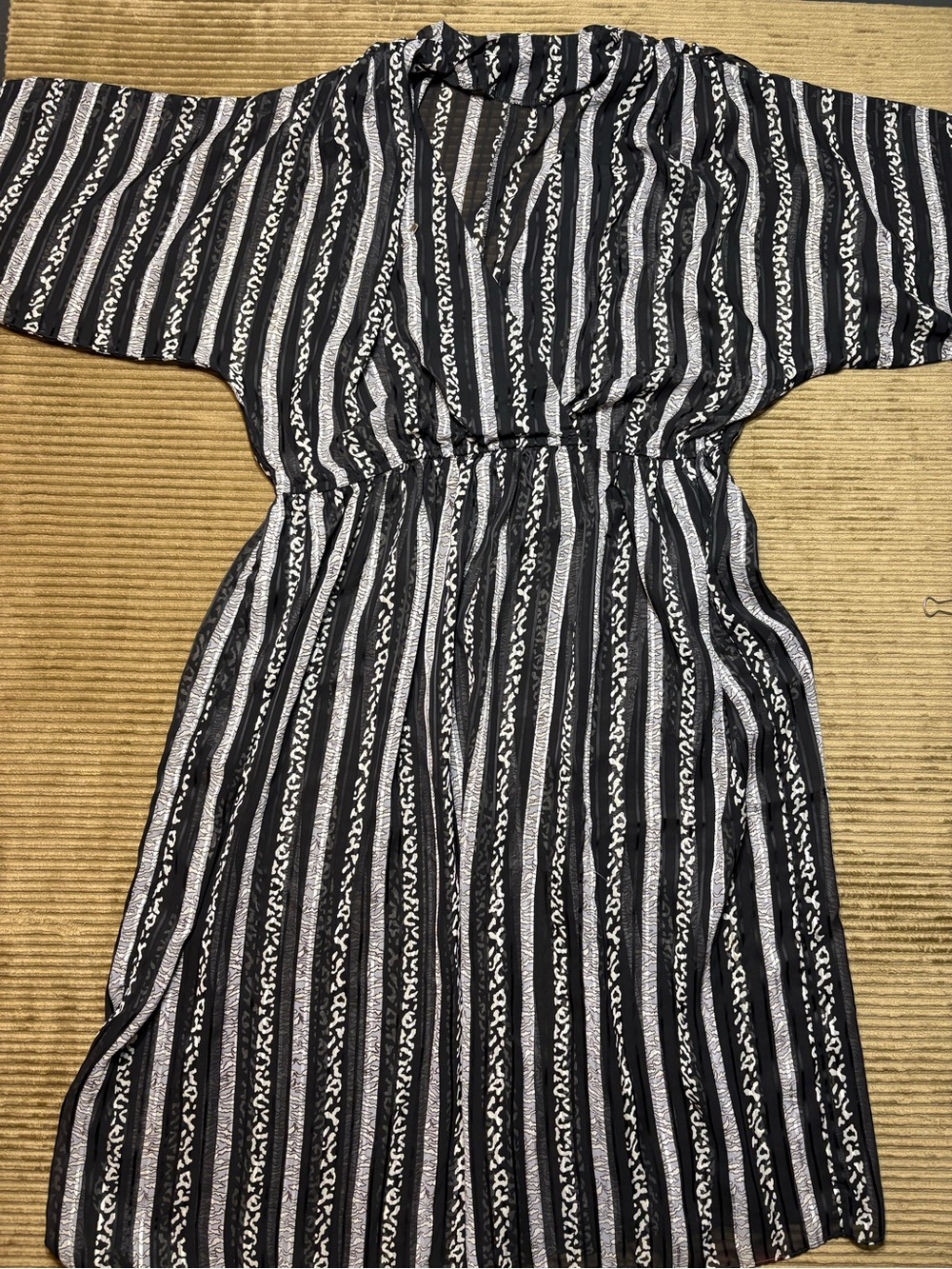 Beach Coverup Size XL